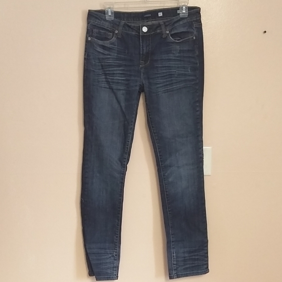 Vigoss Denim - Vigoss skinny dark wash jeans